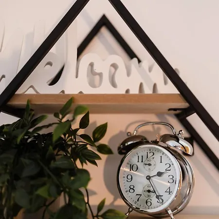 Kailani Luxury 3 Bedroom, 3 Bathroom With A Sunny Balcony Задар