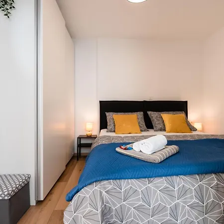 Kailani Luxury 3 Bedroom, 3 Bathroom With A Sunny Balcony Апартаменты