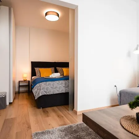 Kailani Luxury 3 Bedroom, 3 Bathroom With A Sunny Balcony