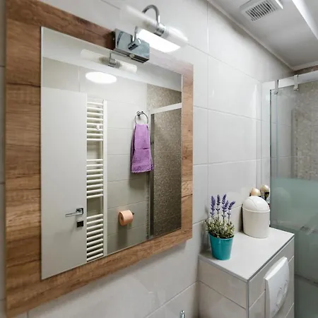 Kailani Luxury 3 Bedroom, 3 Bathroom With A Sunny Balcony * Задар