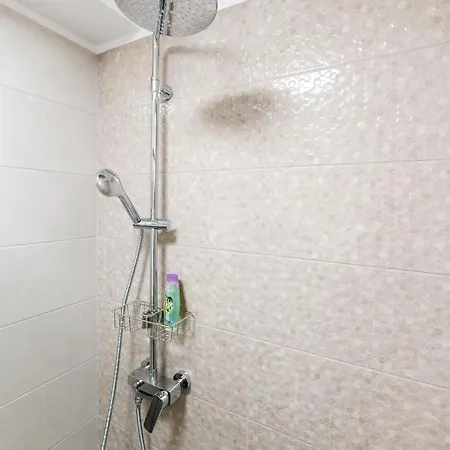 Kailani Luxury 3 Bedroom, 3 Bathroom With A Sunny Balcony