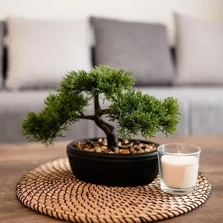 Kailani Luxury 3 Bedroom, 3 Bathroom With A Sunny Balcony