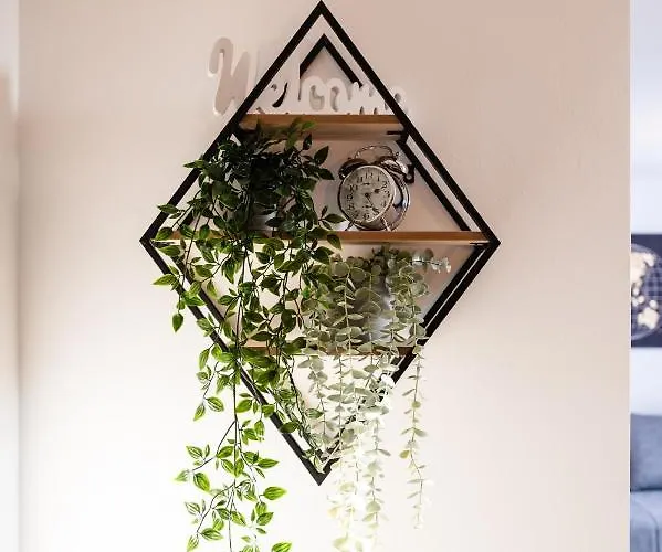 Апартаменти Kailani Luxury 3 Bedroom, 3 Bathroom With A Sunny Balcony Задар