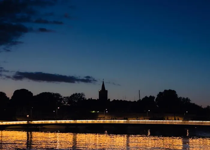 Kailani Luxury 3 Bedroom, 3 Bathroom With A Sunny Balcony Апартаменти