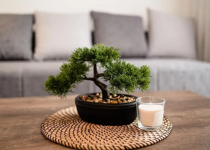 Kailani Luxury 3 Bedroom, 3 Bathroom With A Sunny Balcony