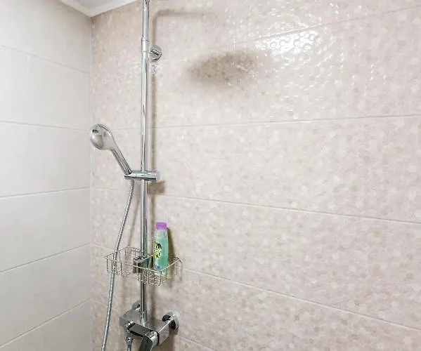 Kailani Luxury 3 Bedroom, 3 Bathroom With A Sunny Balcony